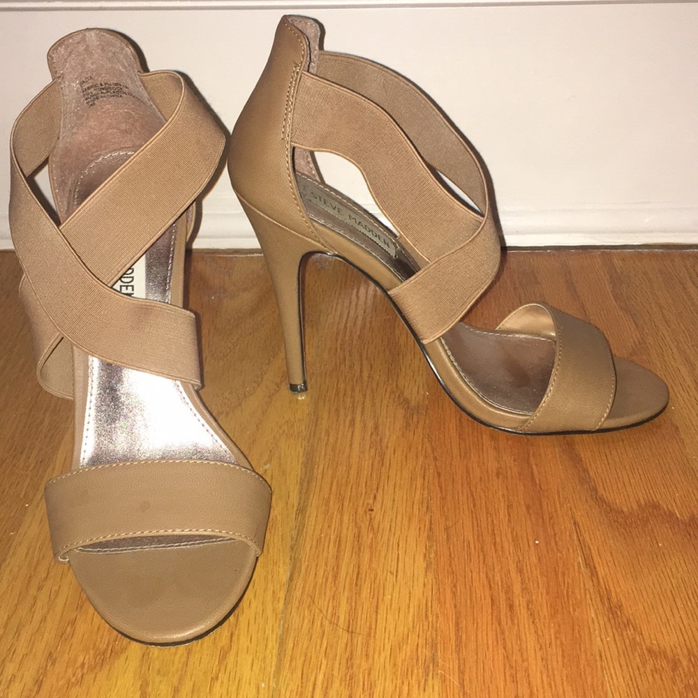Steve Madden Dacia Heels - taupe size 7 LIKE NEW
